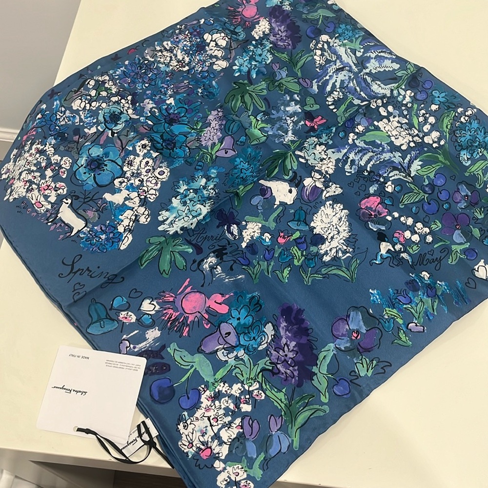 Silk scarf